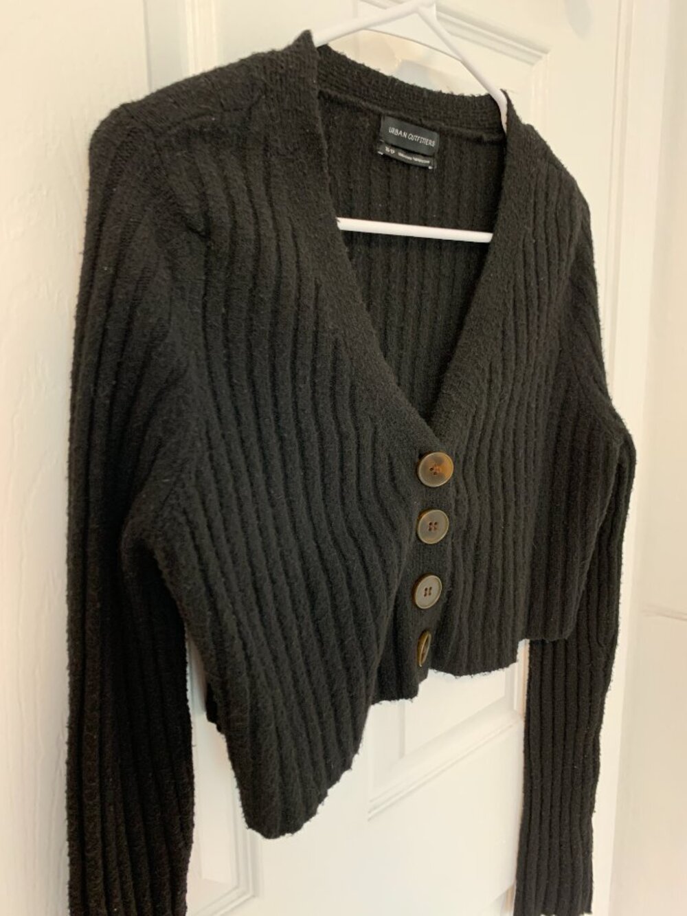 Urban Outfitters Rose Ribbed Cardigan in Black, Cropped, Chunky Buttons, XS - Picture 7 of 12